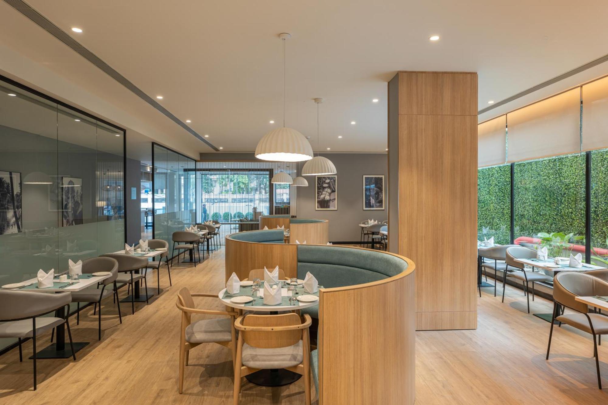 Park Inn & Suites By Radisson Thrissur East Fort Exteriér fotografie